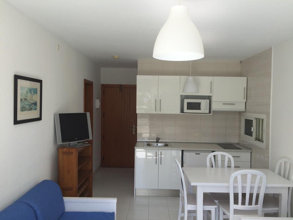 Llevant Apartments Port de Pollenca Exterior photo