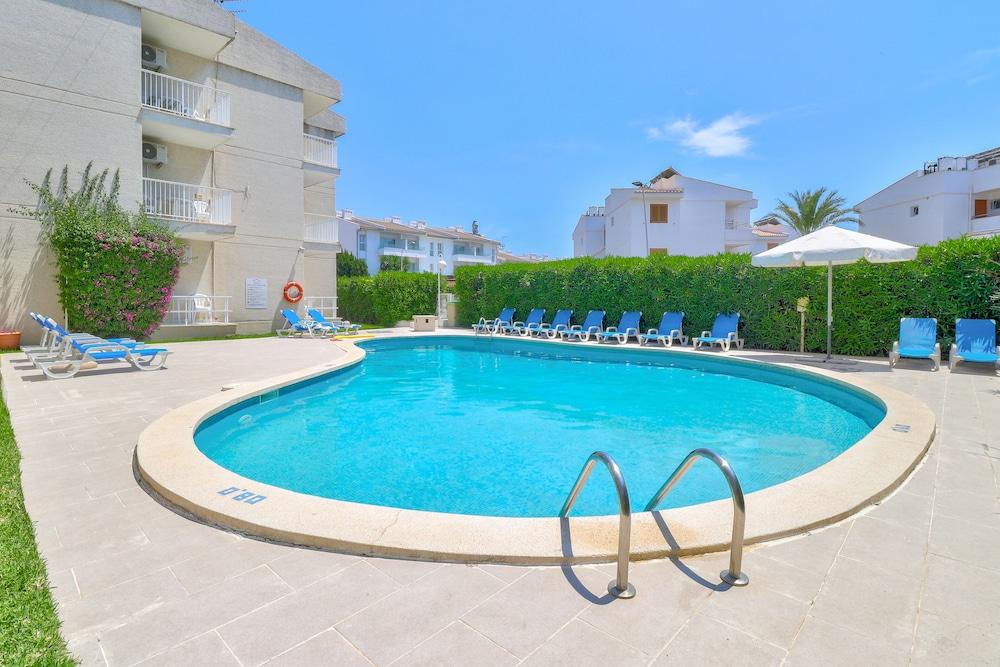 Llevant Apartments Port de Pollenca Exterior photo