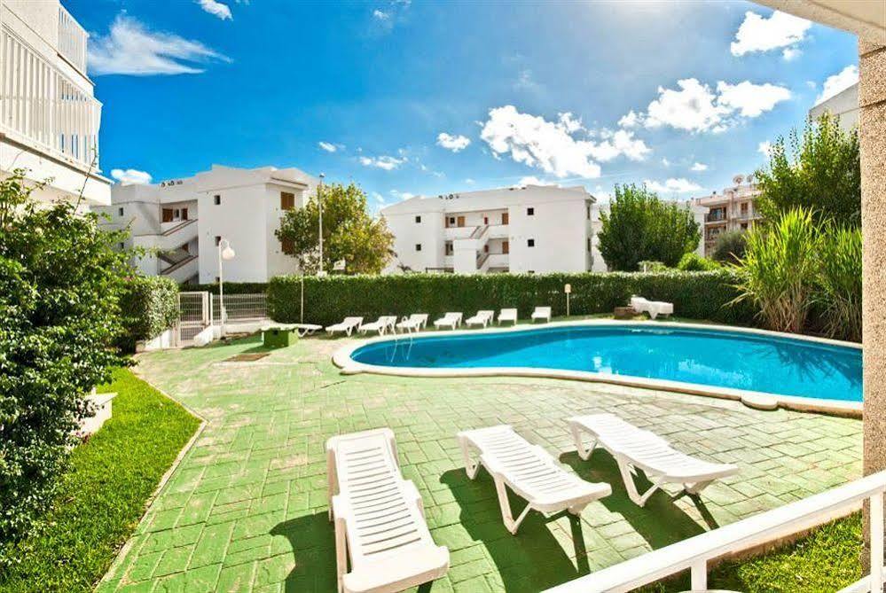 Llevant Apartments Port de Pollenca Exterior photo